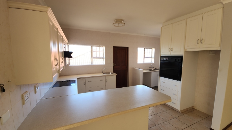 3 Bedroom Property for Sale in Linkside Western Cape